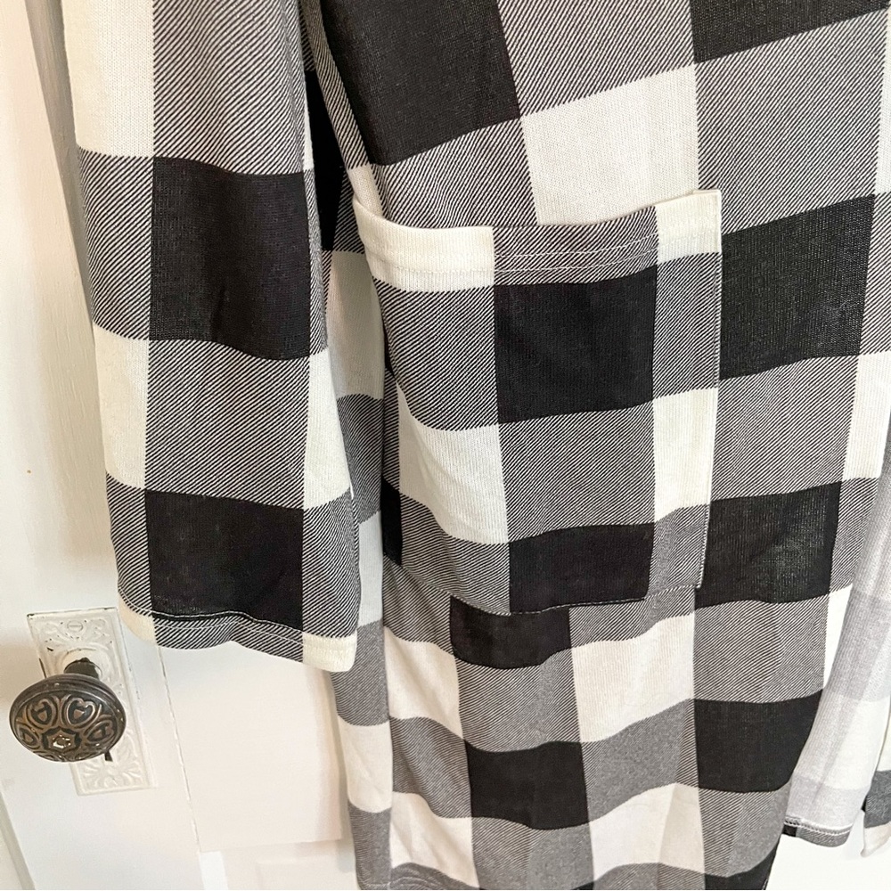 Check Pattern Cardigan - Picture 3 of 6